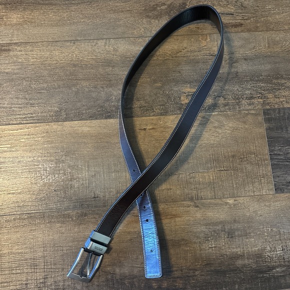 Kenneth Cole Reaction Other - Kenneth Cole Reaction  Reversible Black and Brown Leather Belt - Size 42